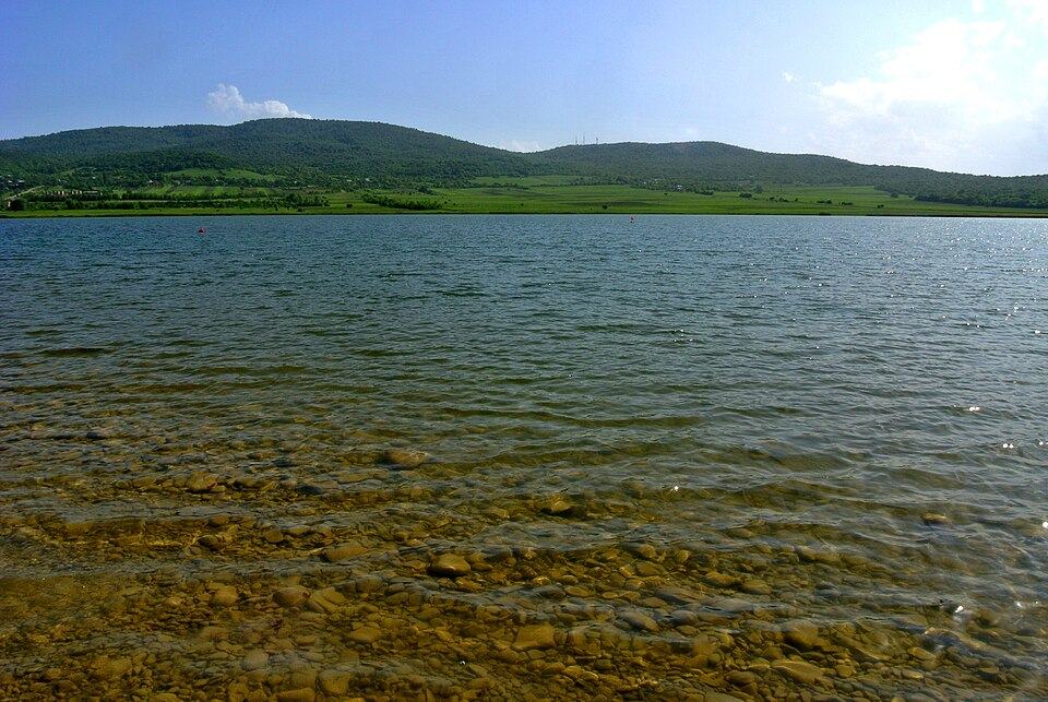 Bazaleti Lake