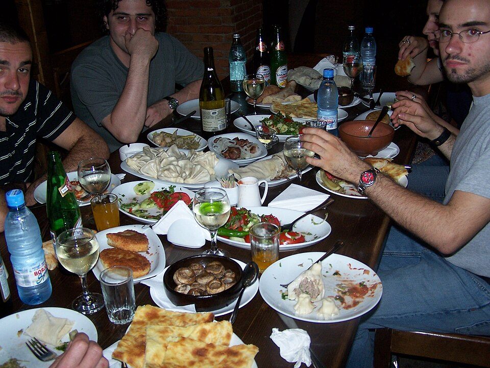 A Georgian supra table